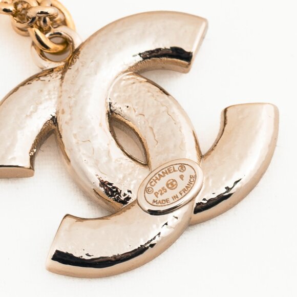 Chanel P25 Light-Gold-Tone Crystal & Pearl CC Logo Necklace - Picture 4 of 5